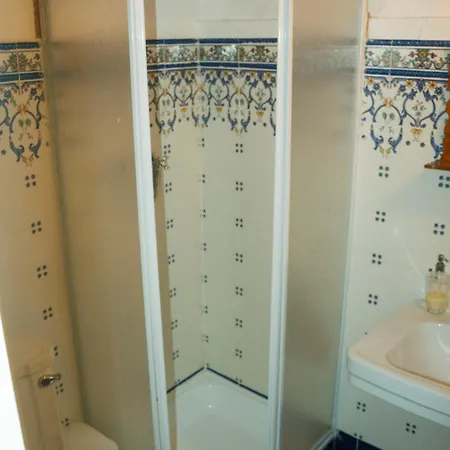 Casa Da Tia Augusta * كاسترو دير