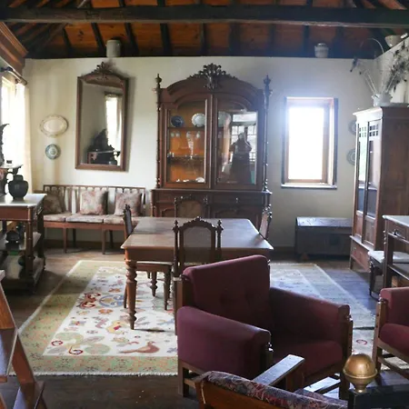 Casa Da Tia Augusta كاسترو دير
